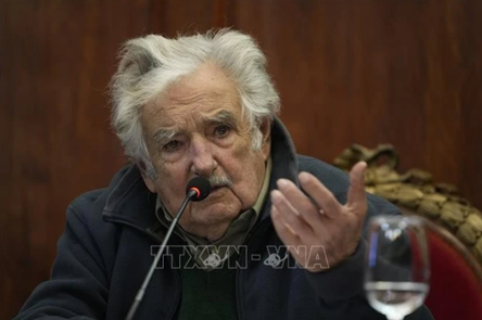 Vietnam extends condolences over passing of former Uruguayan President